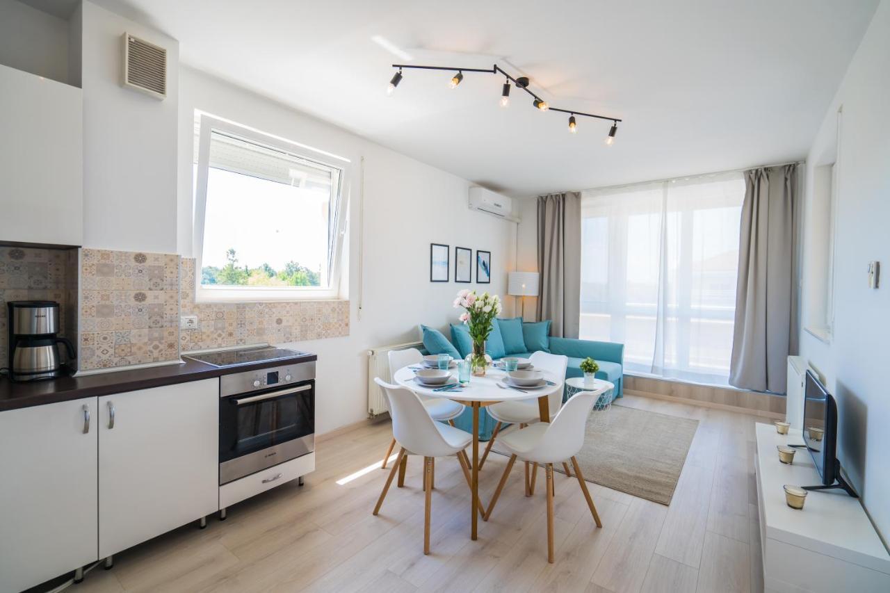 Myflat Golden Coast Panorama Apartment ชิโอฟก ภายนอก รูปภาพ