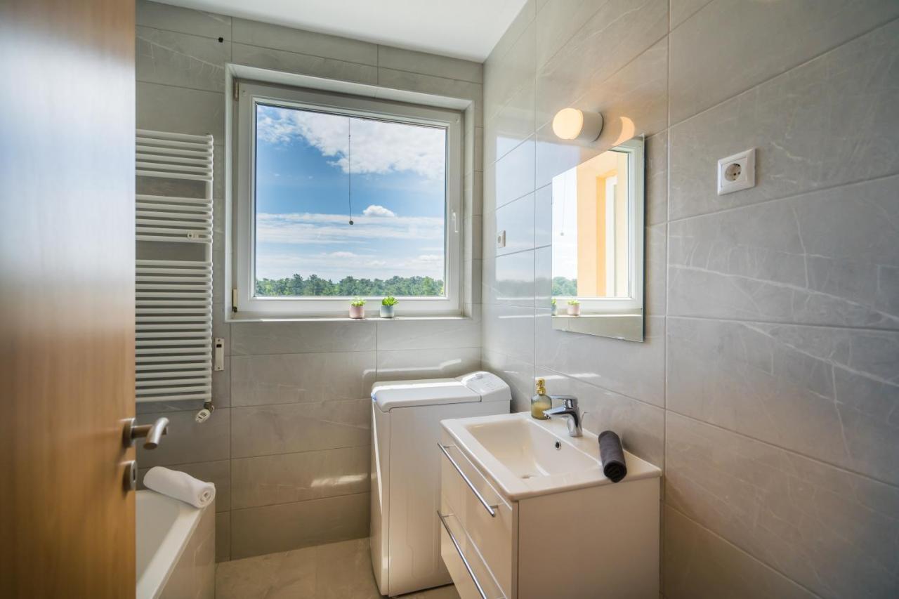 Myflat Golden Coast Panorama Apartment ชิโอฟก ภายนอก รูปภาพ